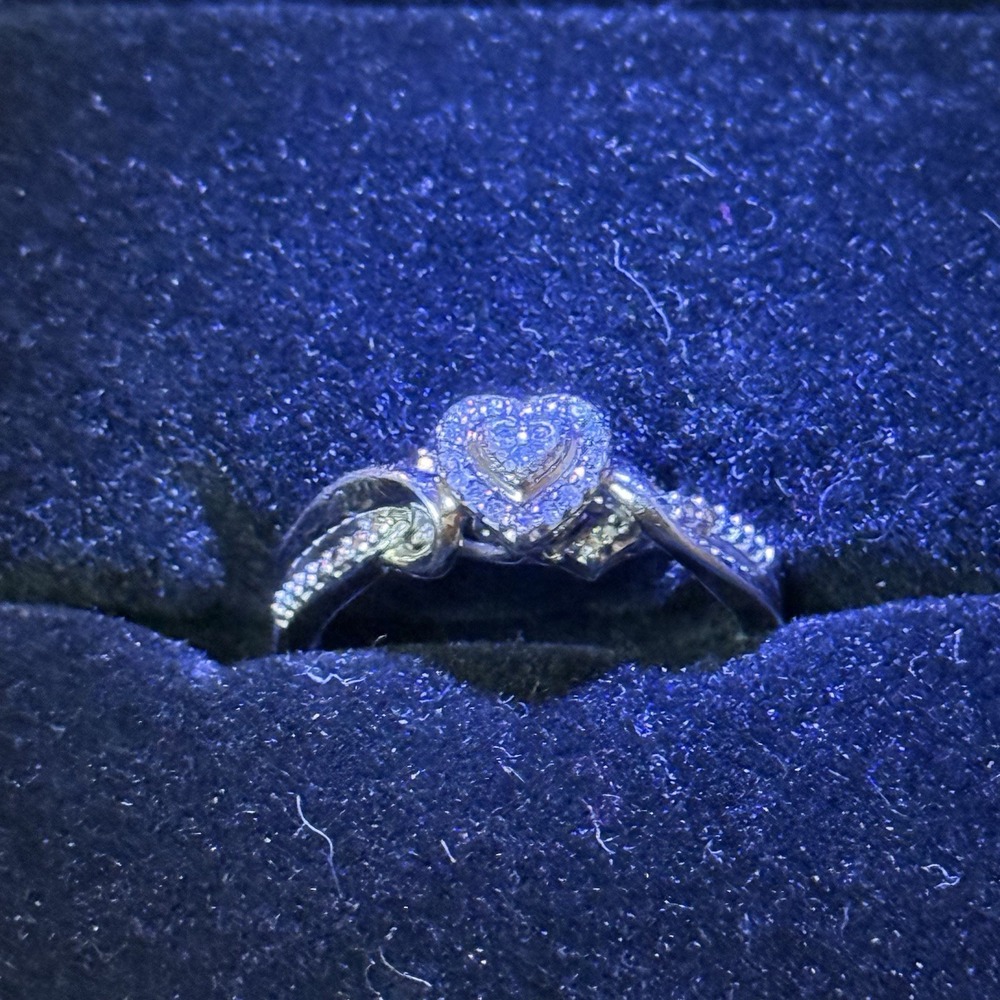 Wedding ring/promise Ring- Sterling Silver 925 With Small Diamonds Size 6 3/4